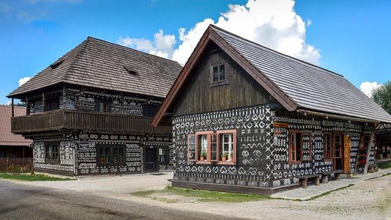 Park Borik 4You & Free Parking Жилина Экстерьер фото